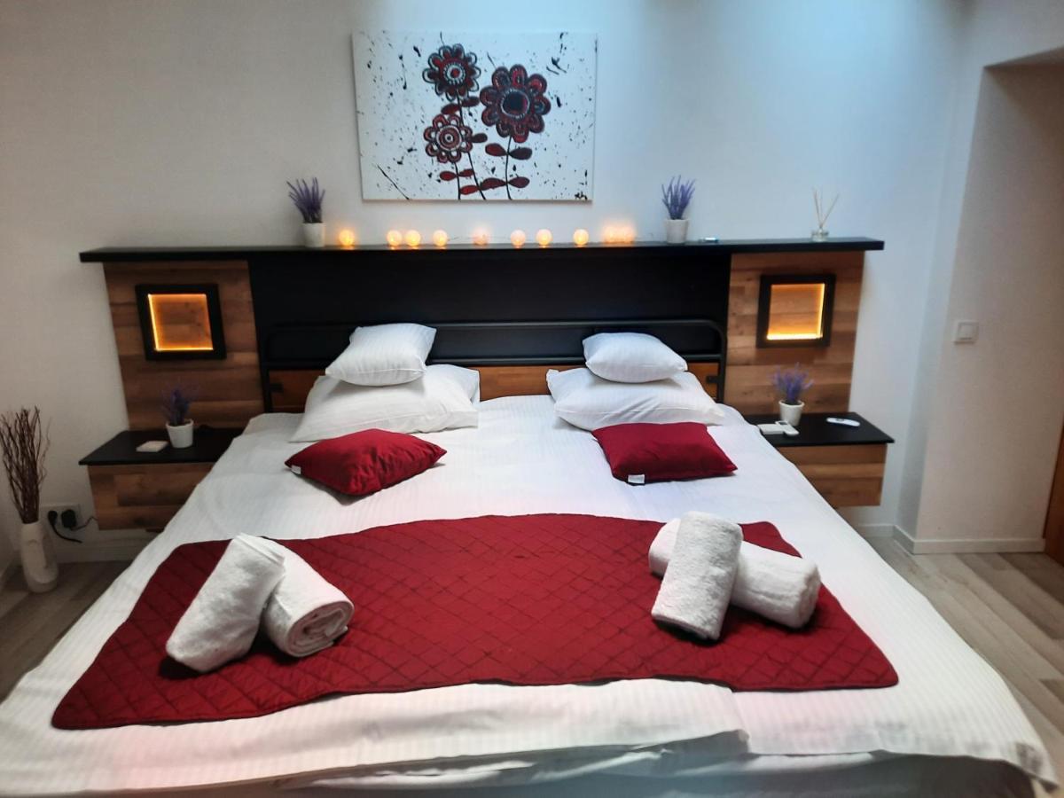 Exclusive Art Apartment Краков Экстерьер фото